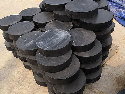 梁河县板式橡胶支座由若干层橡胶片与薄钢板经加压硫化